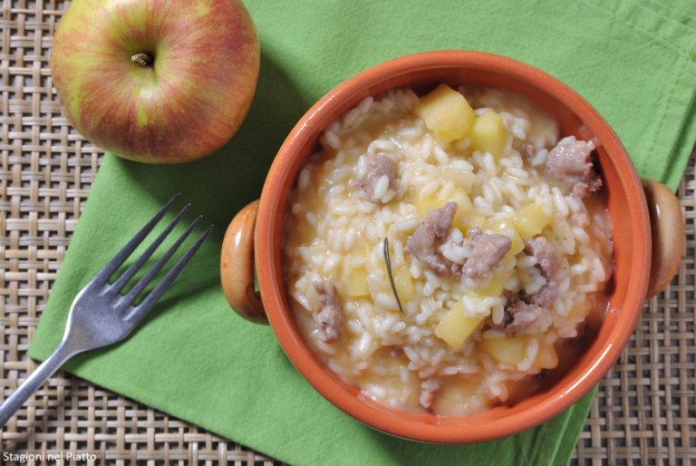 Risotto con mele e salamella - Stagioni nel Piatto